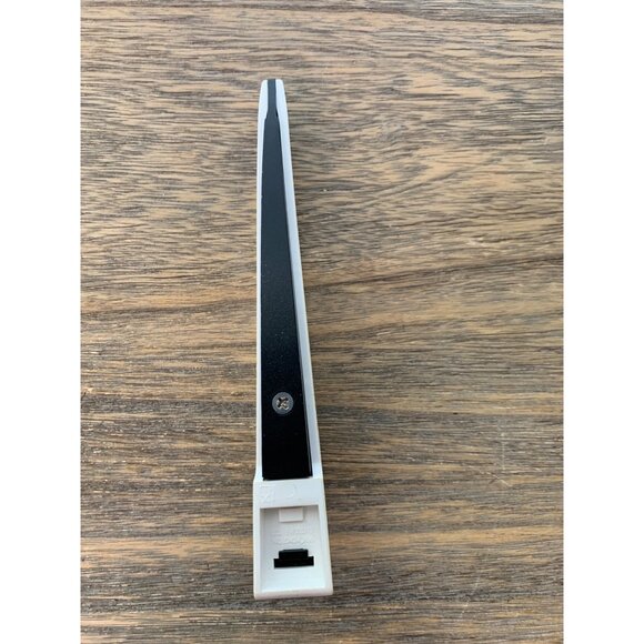 The Pampered Chef Protective Knife Case and Sharpener 7.25" Long for 5" Blade - Picture 5 of 6